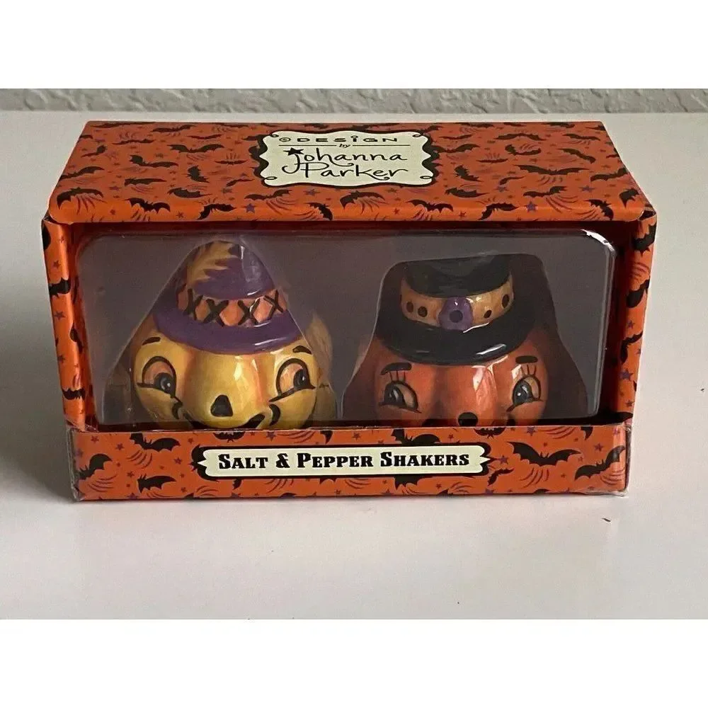 Johanna‎ Parker Halloween Salt & Pepper Shakers Pumpkin Jack-O-Lantern NEW